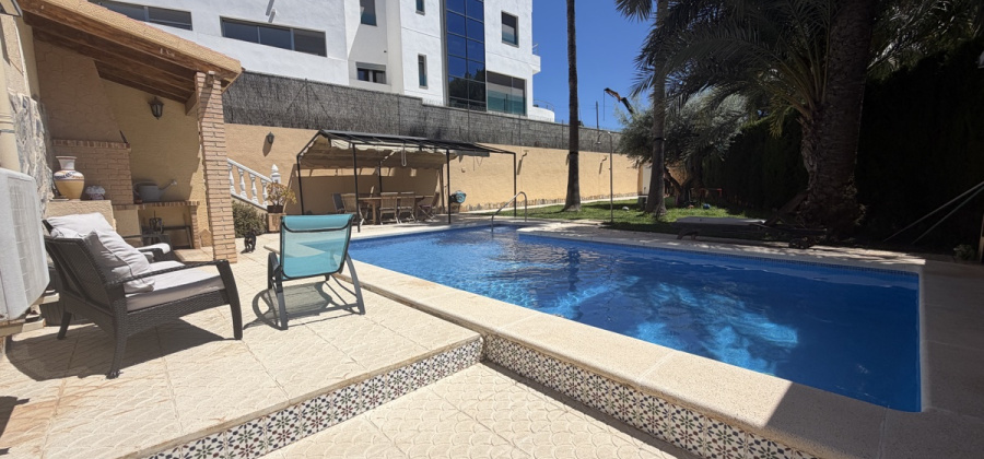 Los Balcones, Alicante, 4 Bedrooms Bedrooms, ,3 BathroomsBathrooms,Villa,Resale,0,103186219386591840