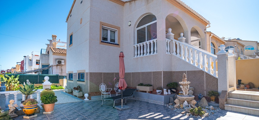 ORIHUELA COSTA, Alicante, 2 Bedrooms Bedrooms, ,1 BathroomBathrooms,Villa,Resale,0,103536236493235872