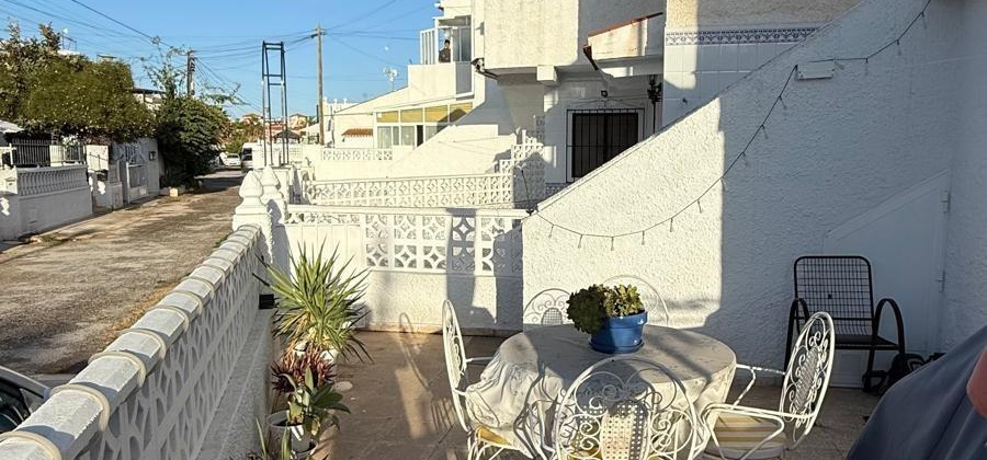 Torrevieja, Alicante, 2 Bedrooms Bedrooms, ,1 BathroomBathrooms,Bungalow,Resale,0,7563288136123074
