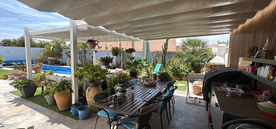 Torrevieja, Alicante, 2 Bedrooms Bedrooms, ,1 BathroomBathrooms,Villa,Resale,0,103536100466639424