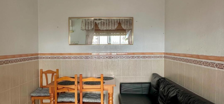 Torrevieja, Alicante, 2 Bedrooms Bedrooms, ,1 BathroomBathrooms,Apartment,Resale,0,75632207392821952