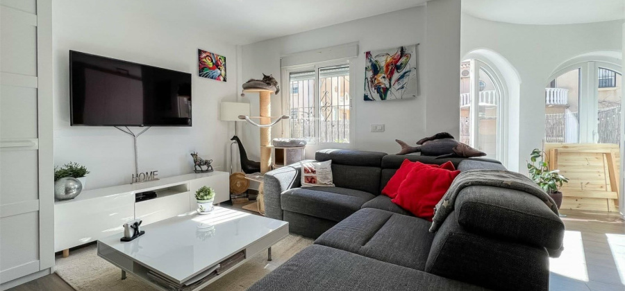 ORIHUELA COSTA, Alicante, 2 Bedrooms Bedrooms, ,2 BathroomsBathrooms,Villa,Resale,0,103536238657459104
