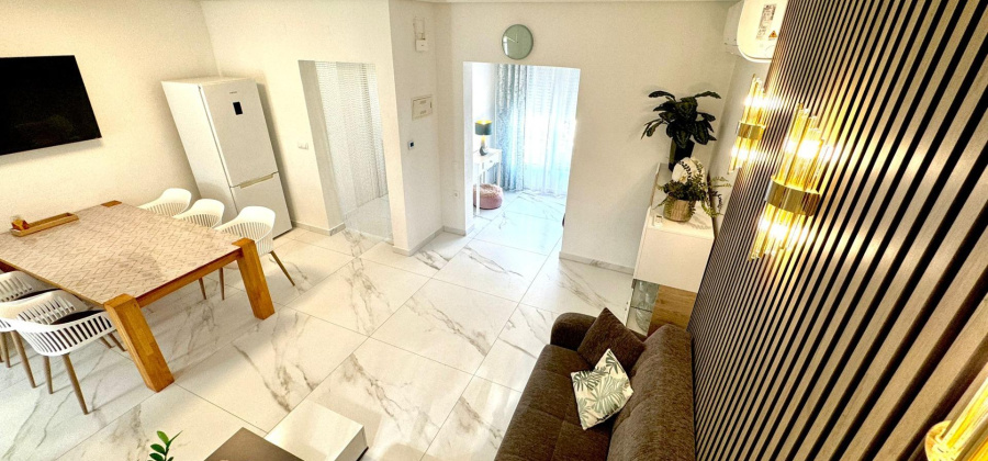 Torrevieja, Alicante, 2 Bedrooms Bedrooms, ,1 BathroomBathrooms,Townhouse,Resale,0,75632103234852736