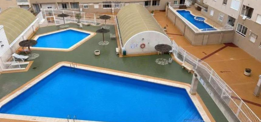 Torrevieja, Alicante, 2 Bedrooms Bedrooms, ,1 BathroomBathrooms,Apartment,Resale,0,75632142423259984