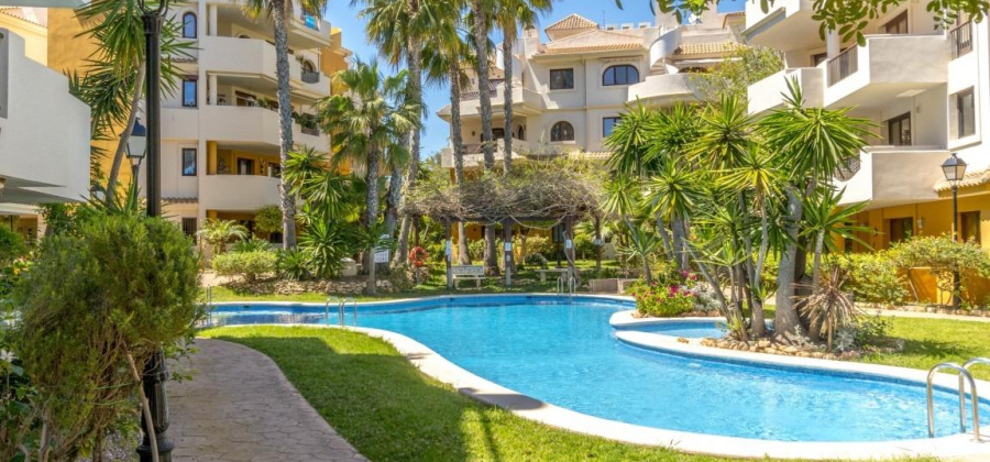 Torrevieja, Alicante, 2 Bedrooms Bedrooms, ,1 BathroomBathrooms,Apartment,Resale,0,75632233043297728