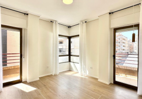 Torrevieja, Alicante, 3 Bedrooms Bedrooms, ,2 BathroomsBathrooms,Apartment,Resale,0,7563273123025764