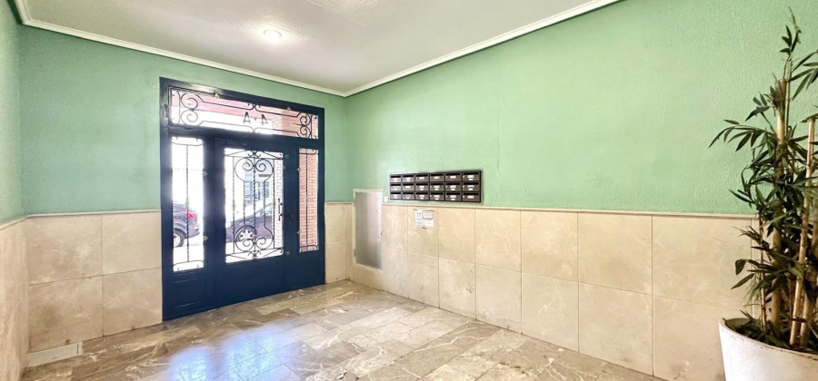 Torrevieja, Alicante, 3 Bedrooms Bedrooms, ,2 BathroomsBathrooms,Apartment,Resale,0,7563273123025764