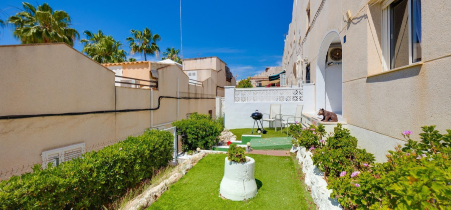 Torrevieja, Alicante, 2 Bedrooms Bedrooms, ,1 BathroomBathrooms,Bungalow,Resale,0,75632210724510160