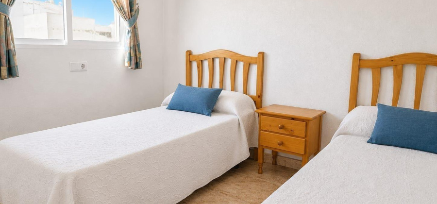 Torrevieja, Alicante, 2 Bedrooms Bedrooms, ,1 BathroomBathrooms,Apartment,Resale,0,75632107971232400