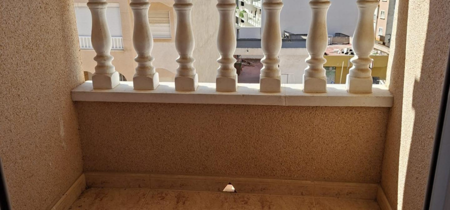 Torrevieja, Alicante, 2 Bedrooms Bedrooms, ,1 BathroomBathrooms,Apartment,Resale,0,75632107971232400