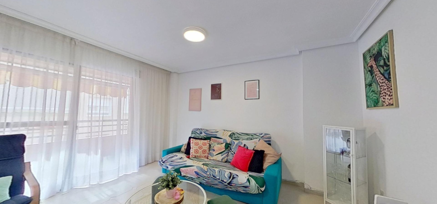 Torrevieja, Alicante, 4 Bedrooms Bedrooms, ,2 BathroomsBathrooms,Apartment,Resale,0,7563275297367682