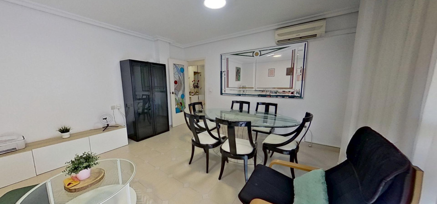 Torrevieja, Alicante, 4 Bedrooms Bedrooms, ,2 BathroomsBathrooms,Apartment,Resale,0,7563275297367682