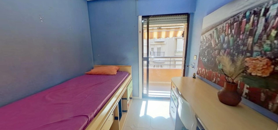 Torrevieja, Alicante, 4 Bedrooms Bedrooms, ,2 BathroomsBathrooms,Apartment,Resale,0,7563275297367682