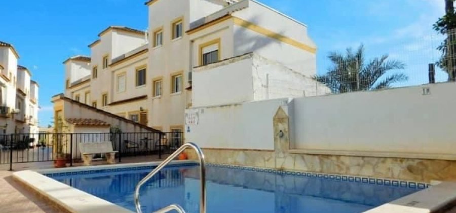 Torremendo, Alicante, 2 Bedrooms Bedrooms, ,2 BathroomsBathrooms,Townhouse,Resale,0,271160100515960768
