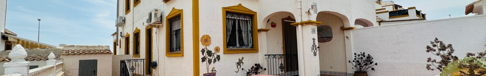 Orihuela, Alicante, 3 Bedrooms Bedrooms, ,2 BathroomsBathrooms,Townhouse,Resale,0,271160219064468128