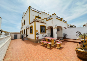 Orihuela, Alicante, 3 Bedrooms Bedrooms, ,2 BathroomsBathrooms,Townhouse,Resale,0,271160219064468128 Orihuela, Alicante, 3 Bedrooms Bedrooms, ,2 BathroomsBathrooms,Townhouse,Resale,0,271160219064468128