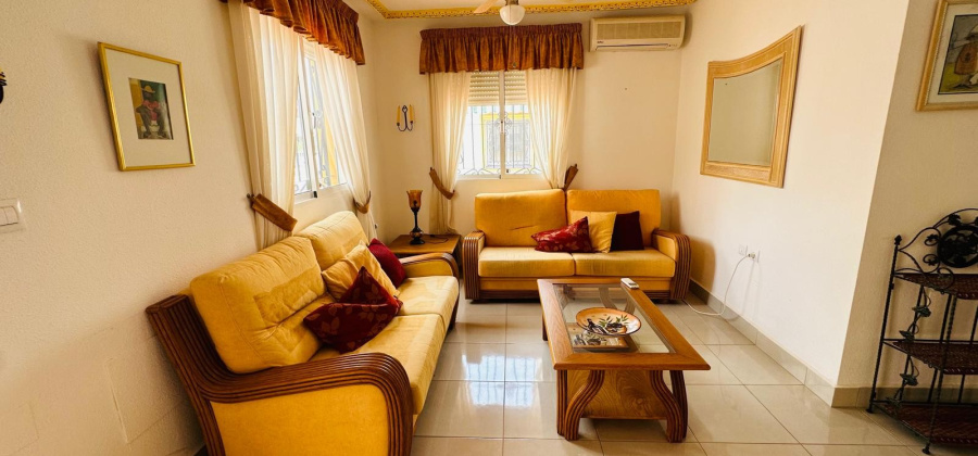 Orihuela, Alicante, 3 Bedrooms Bedrooms, ,2 BathroomsBathrooms,Townhouse,Resale,0,271160219064468128