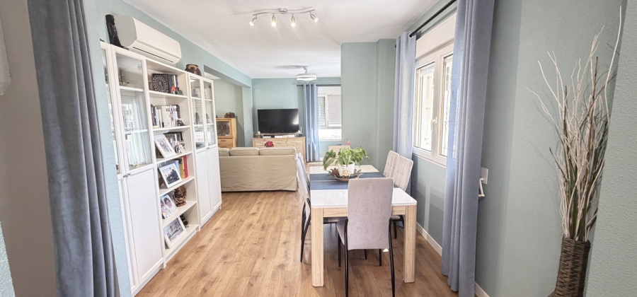 Villamartin, Alicante, 3 Bedrooms Bedrooms, ,3 BathroomsBathrooms,Villa,Resale,0,103186298843216336