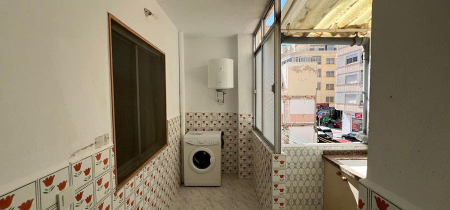 Torrevieja, Alicante, 3 Bedrooms Bedrooms, ,1 BathroomBathrooms,Apartment,Resale,0,75632172894995328