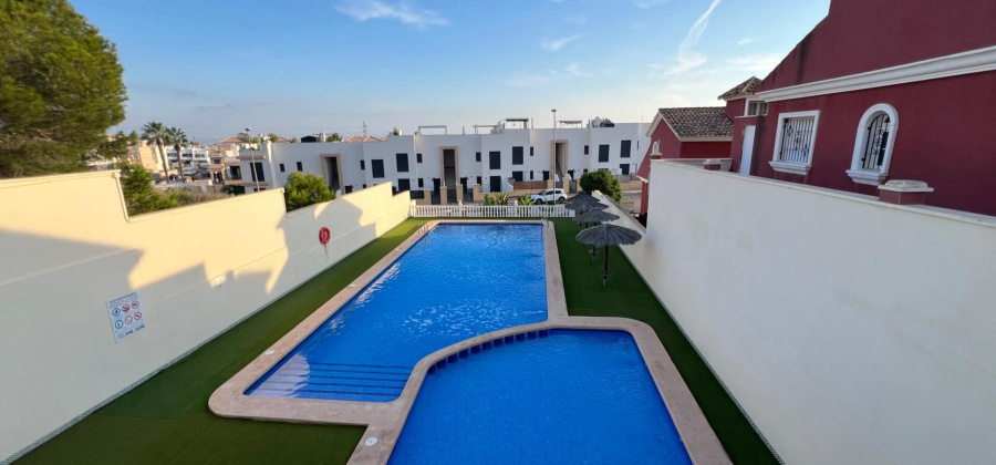 Orihuela Costa, Alicante, 3 Bedrooms Bedrooms, ,1 BathroomBathrooms,Villa,Resale,0,75632240561186736