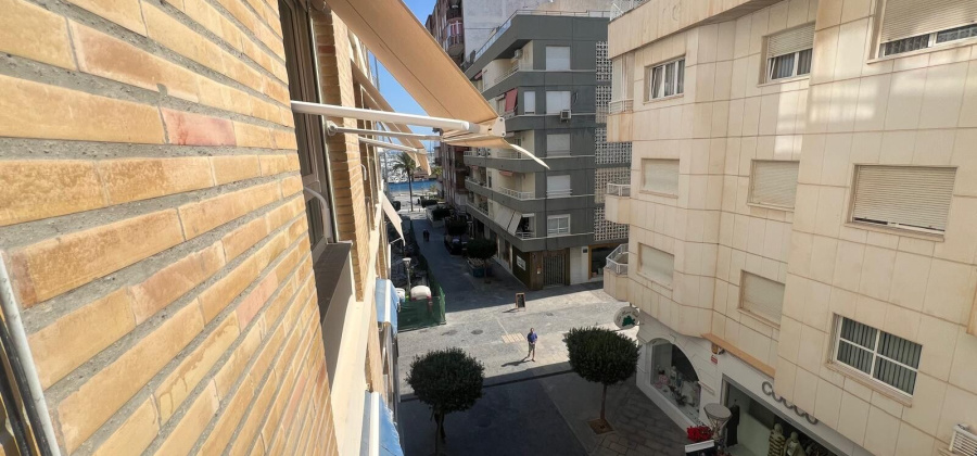 Torrevieja, Alicante, 3 Bedrooms Bedrooms, ,1 BathroomBathrooms,Apartment,Resale,0,75632370714106688