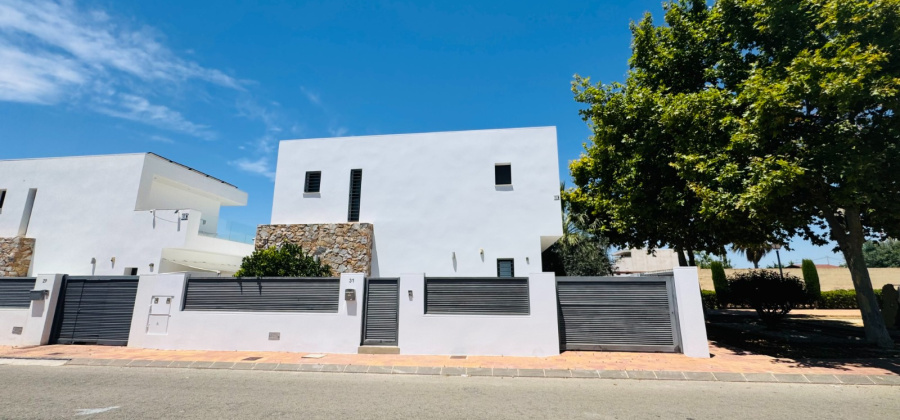 San Pedro del Pinatar, Murcia, 3 Bedrooms Bedrooms, ,4 BathroomsBathrooms,Villa,Resale,0,10353699613919380