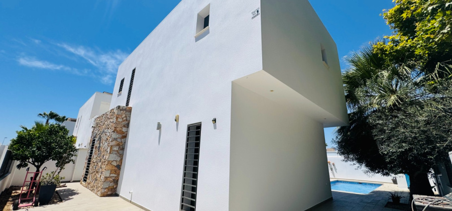San Pedro del Pinatar, Murcia, 3 Bedrooms Bedrooms, ,4 BathroomsBathrooms,Villa,Resale,0,10353699613919380