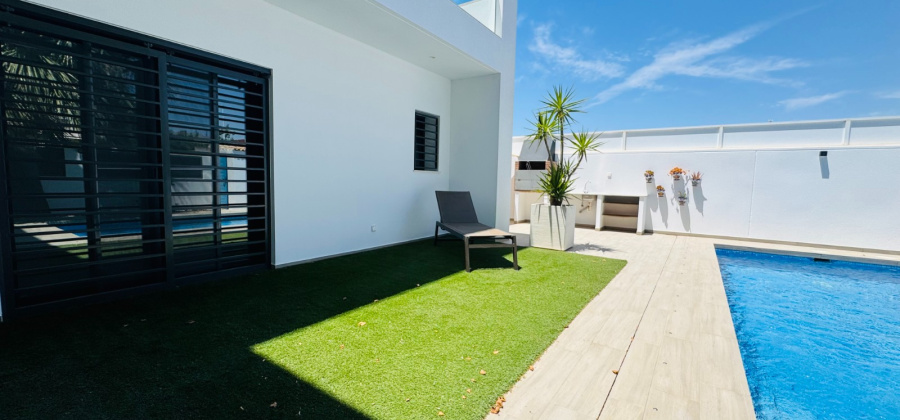 San Pedro del Pinatar, Murcia, 3 Bedrooms Bedrooms, ,4 BathroomsBathrooms,Villa,Resale,0,10353699613919380