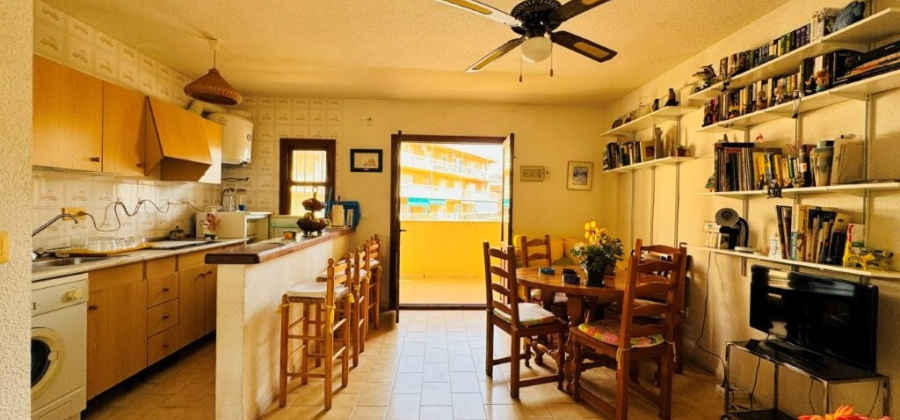 La Mata, Alicante, 3 Bedrooms Bedrooms, ,1 BathroomBathrooms,Townhouse,Resale,0,291685284915160000