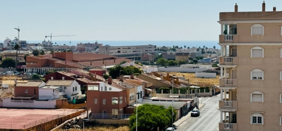 Torrevieja, Alicante, 2 Bedrooms Bedrooms, ,1 BathroomBathrooms,Apartment,Resale,0,29168577344363072