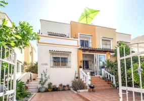 Orihuela Costa, Alicante, 3 Bedrooms Bedrooms, ,2 BathroomsBathrooms,Townhouse,Resale,0,75632147171865232 Orihuela Costa, Alicante, 3 Bedrooms Bedrooms, ,2 BathroomsBathrooms,Townhouse,Resale,0,75632147171865232