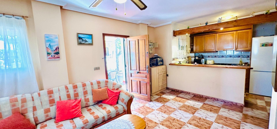 Orihuela Costa, Alicante, 2 Bedrooms Bedrooms, ,1 BathroomBathrooms,Villa,Resale,0,75632228190217904