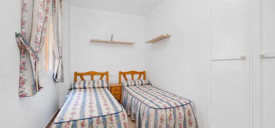Torrevieja, Alicante, 2 Bedrooms Bedrooms, ,1 BathroomBathrooms,Bungalow,Resale,0,75632285448770672