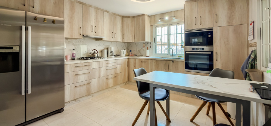 CATRAL, Alicante, 3 Bedrooms Bedrooms, ,4 BathroomsBathrooms,Villa,Resale,0,103536216113599632