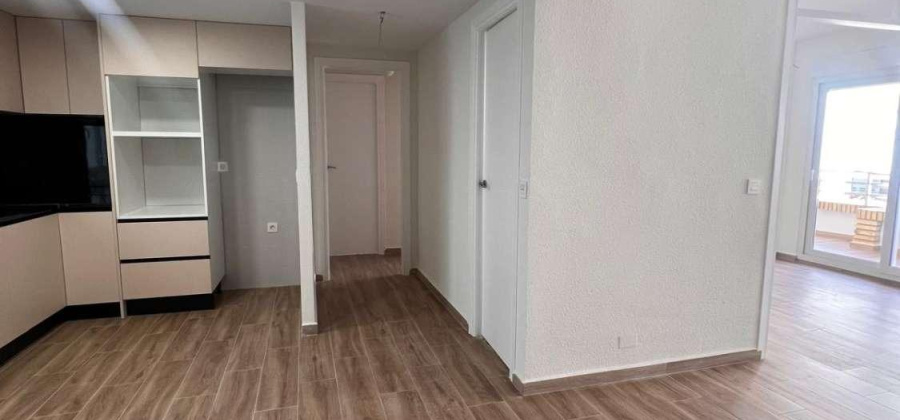 Torrevieja, Alicante, 2 Bedrooms Bedrooms, ,2 BathroomsBathrooms,Apartment,Resale,0,75632221014890400