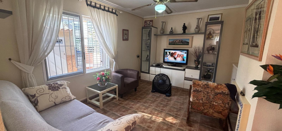 Torrevieja, Alicante, 4 Bedrooms Bedrooms, ,3 BathroomsBathrooms,Townhouse,Resale,0,75632586532551504