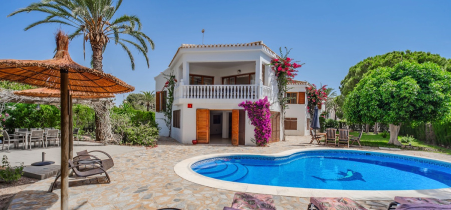 Cabo Roig, Alicante, 4 Bedrooms Bedrooms, ,3 BathroomsBathrooms,Villa,Resale,0,103186232287214512