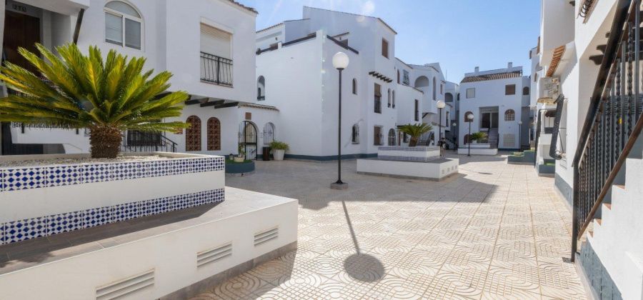 Torrevieja, Alicante, 1 Bedroom Bedrooms, ,1 BathroomBathrooms,Apartment,Resale,0,75632156271359344