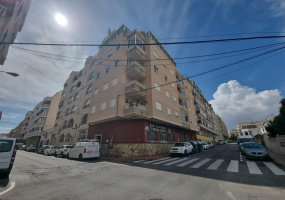 Torrevieja, Alicante, 2 Bedrooms Bedrooms, ,1 BathroomBathrooms,Apartment,Resale,0,75632247369912912