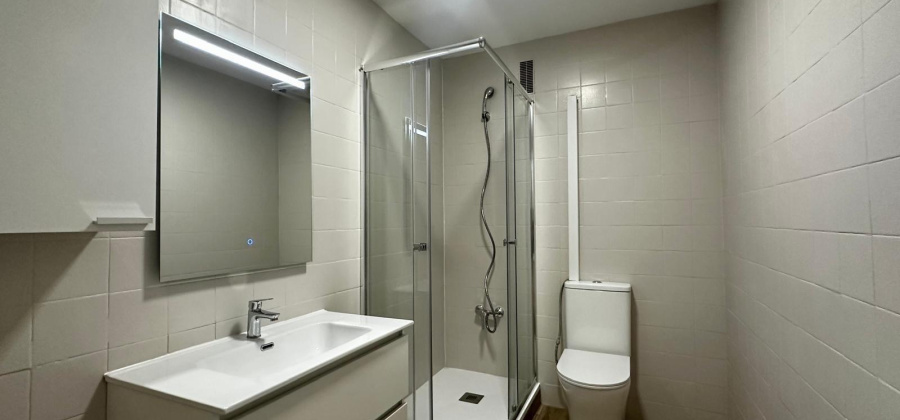 Torrevieja, Alicante, 3 Bedrooms Bedrooms, ,2 BathroomsBathrooms,Apartment,Resale,0,75632167641384560
