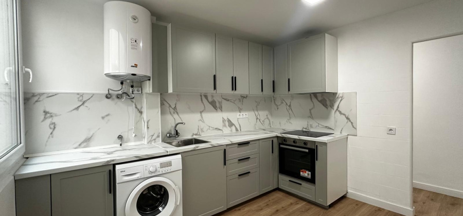 Torrevieja, Alicante, 3 Bedrooms Bedrooms, ,2 BathroomsBathrooms,Apartment,Resale,0,75632167641384560