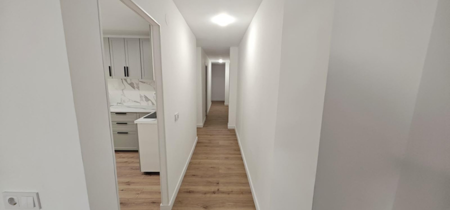 Torrevieja, Alicante, 3 Bedrooms Bedrooms, ,2 BathroomsBathrooms,Apartment,Resale,0,75632167641384560