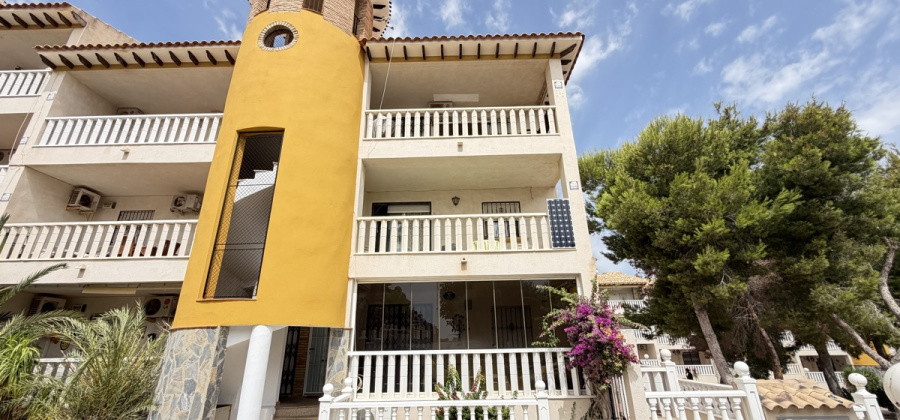 Villamartin, Alicante, 2 Bedrooms Bedrooms, ,1 BathroomBathrooms,Apartment,Resale,0,103186156885221984
