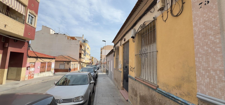 Torrevieja, Alicante, 3 Bedrooms Bedrooms, ,2 BathroomsBathrooms,Villa,Resale,0,7563282236031601