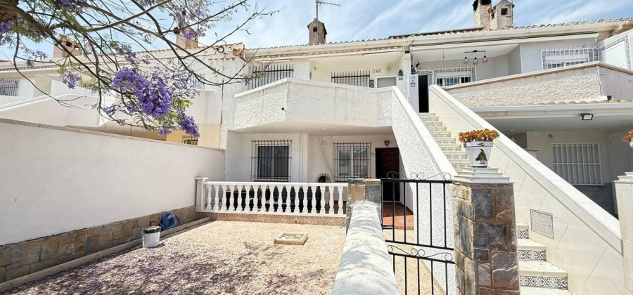 Orihuela Costa, Alicante, 2 Bedrooms Bedrooms, ,1 BathroomBathrooms,Bungalow,Resale,0,7563296153611205