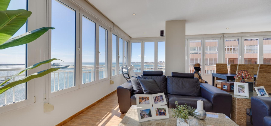 Torrevieja, Alicante, 3 Bedrooms Bedrooms, ,1 BathroomBathrooms,Apartment,Resale,0,7563296727382964