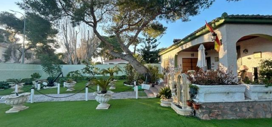 Dehesa de campoamor, Alicante, 3 Bedrooms Bedrooms, ,2 BathroomsBathrooms,Villa,Resale,0,65945246465788304