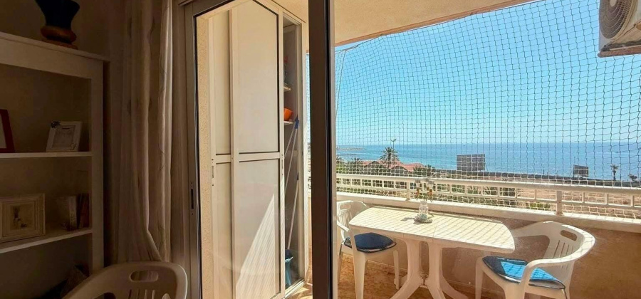 Torrevieja, Alicante, 2 Bedrooms Bedrooms, ,1 BathroomBathrooms,Apartment,Resale,0,75632103369845328