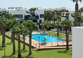 Guardamar del Segura, Alicante, 3 Bedrooms Bedrooms, ,2 BathroomsBathrooms,Apartment,Resale,0,75632139108305520 Guardamar del Segura, Alicante, 3 Bedrooms Bedrooms, ,2 BathroomsBathrooms,Apartment,Resale,0,75632139108305520