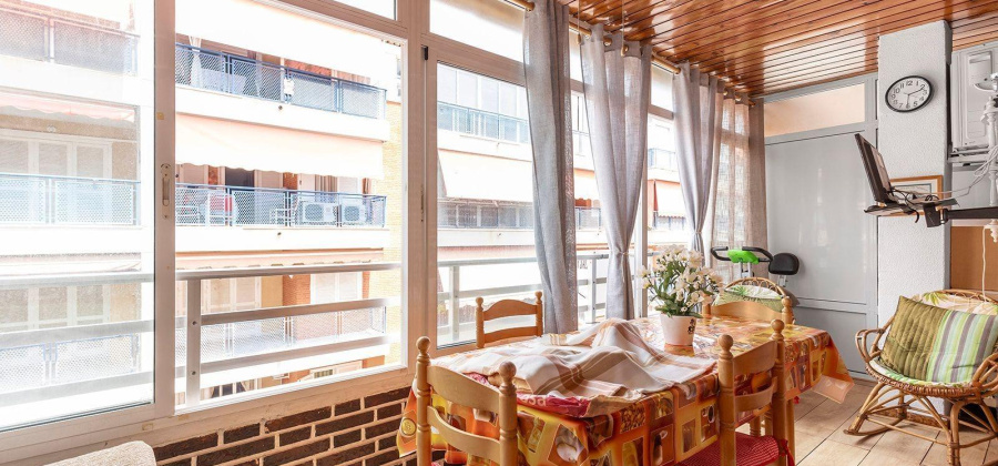 Torrevieja, Alicante, 3 Bedrooms Bedrooms, ,1 BathroomBathrooms,Apartment,Resale,0,75632139122210976